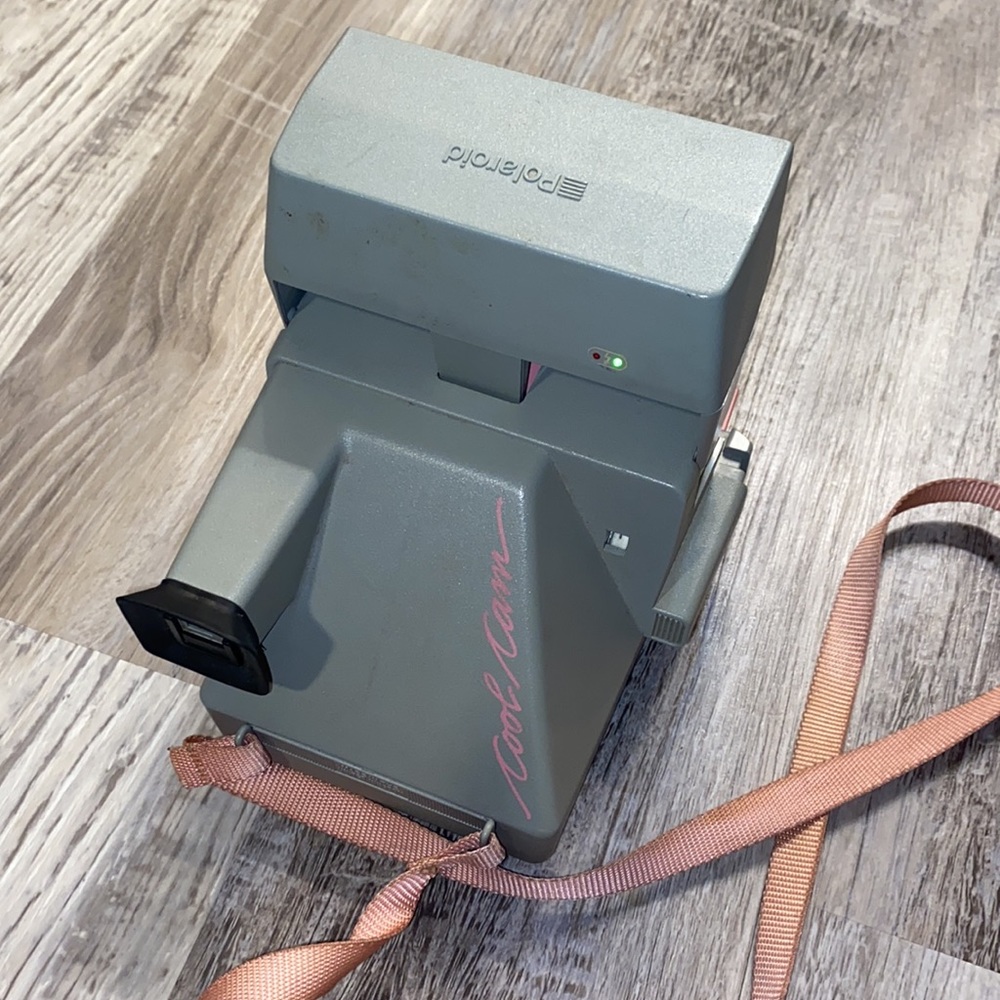 Polaroid Cool Cam 600, used with love - Picture 3 of 12